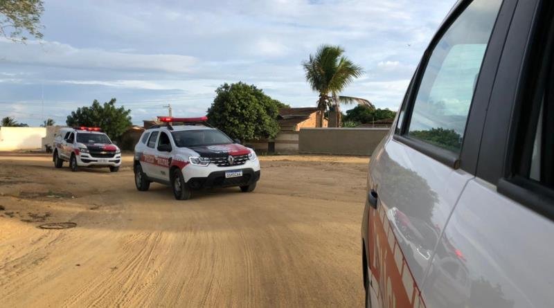 Polícia prende homem por direção perigosa embriaguez ao volante e